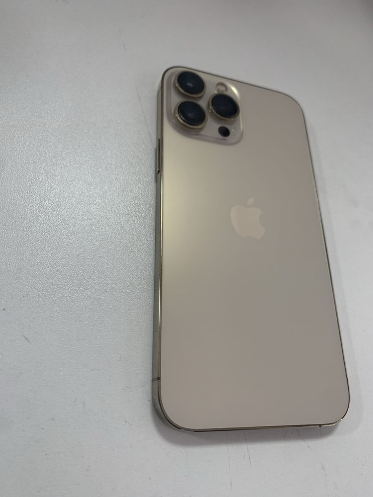Iphone 13 Pro max Gold