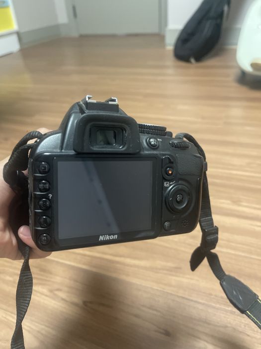 Продам фотоаппарат nikon d3100