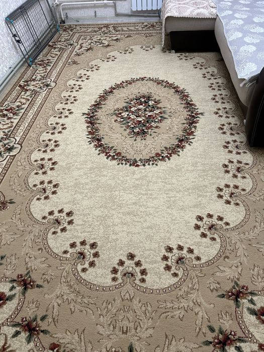 Продам ковер б/у ,размер 3 на 5