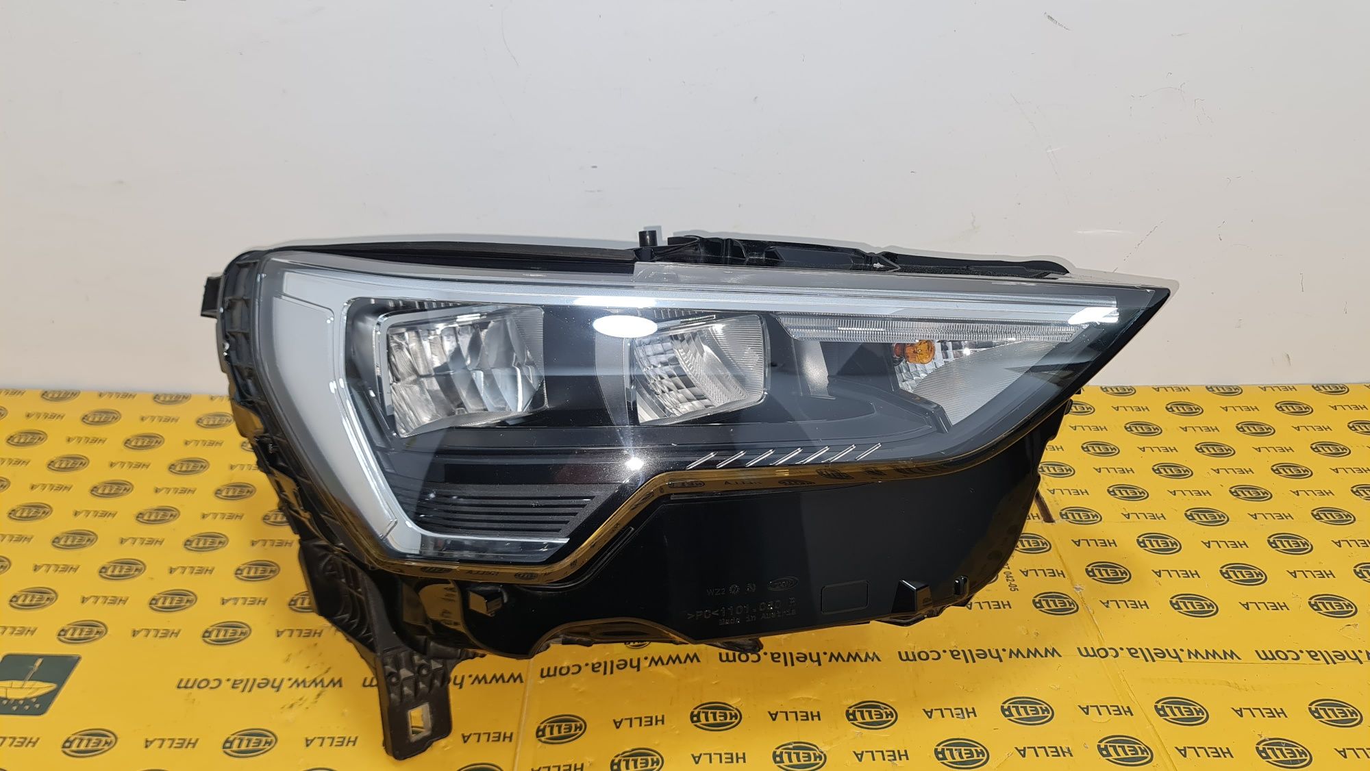 Far full led Audi Q3 F3B F3N 83A 2019+ complet calculator