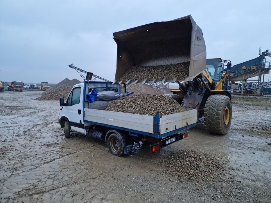 Transport basculabil marfa agregate produse balastiera nisip moloz