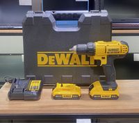 DeWALT дрель-шуруповерт DCD771D2-KS, 7997/A10