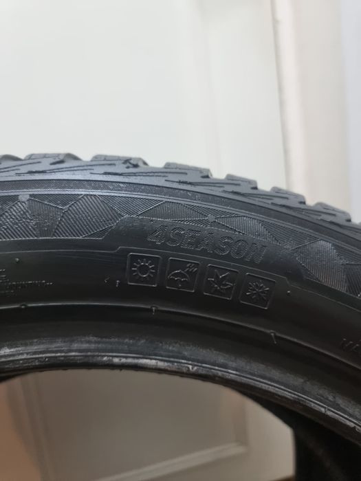 2 Anvelope de iarna 205/50/17 Kumho