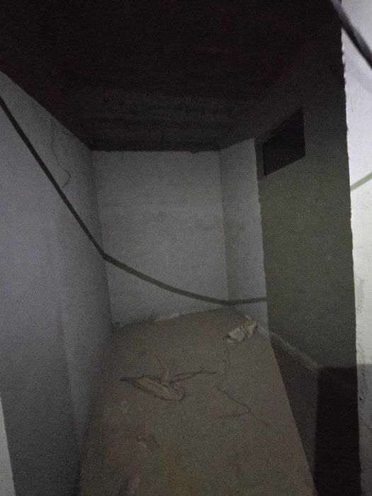 1 хоналик  квартира  4 этаж,  кирпичный дом, северный  24-25 автобаза