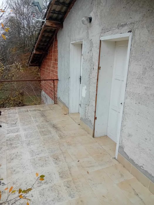 Вила в с.Ялботина,общ.Драгоман,обл.София