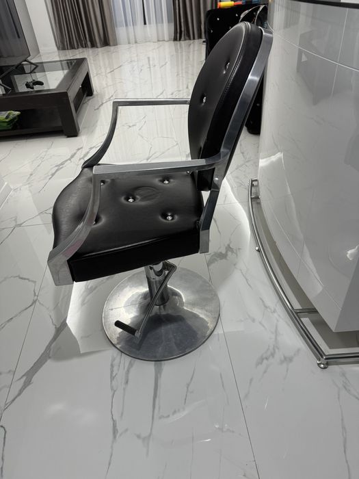 Scaun coafor Maletti