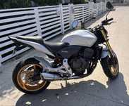 Honda hornet PC 41