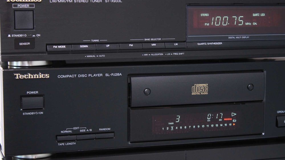 Linie Technics,midi,2x50W,pick up,CD,Tuner.