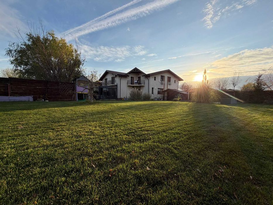 Casa moderna in Balotesti, 4 cam, 3 bai,curte superb amenajata 730 mp