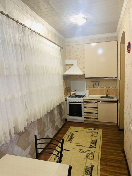 Аренда квартиры максим горький бий буз базар Салам чайхана художник