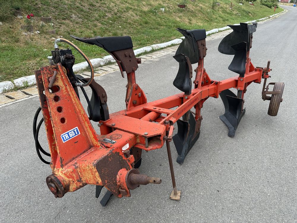Plug Huard TR 65 T 3(2+1) trupite