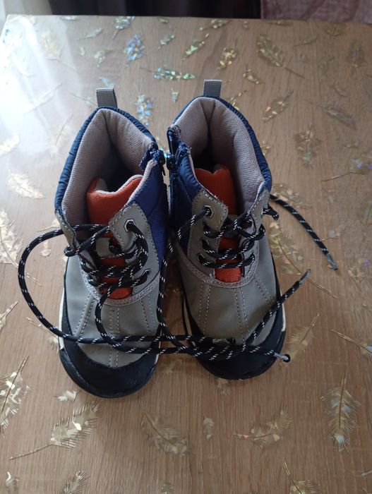 vând ghete ptr baieți mărimea 27