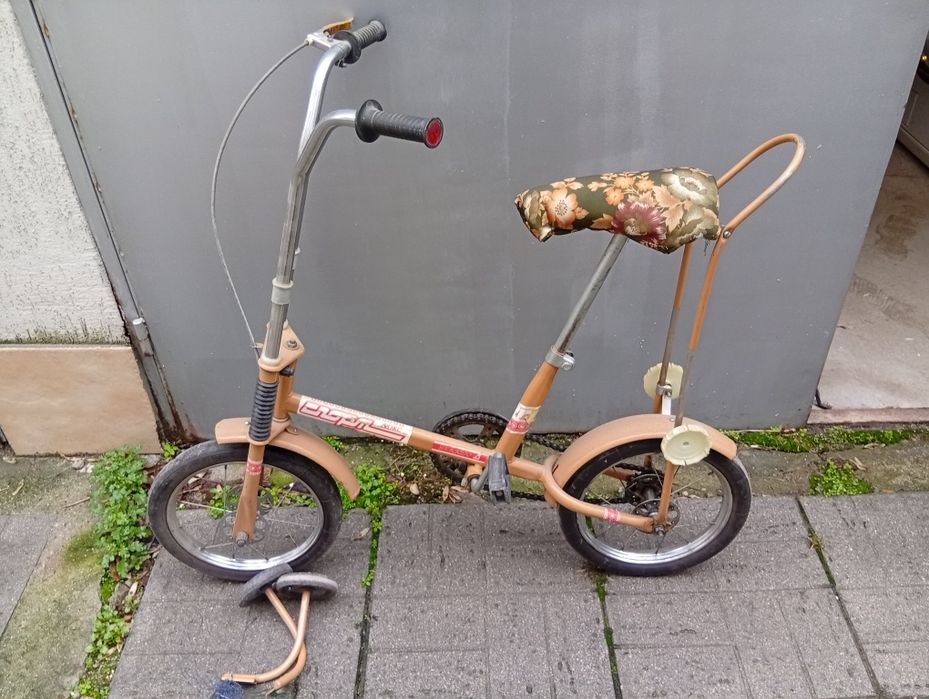 Ретро детски велосипед Балкан Стършел