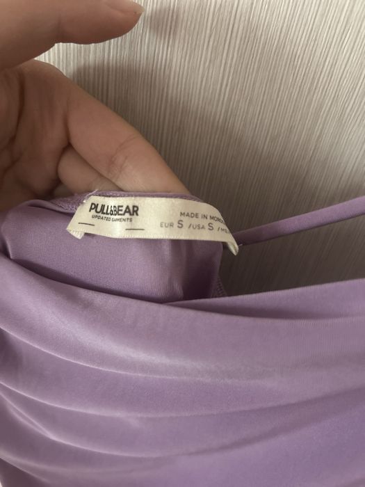 Лилава рокля Pull and bear нова