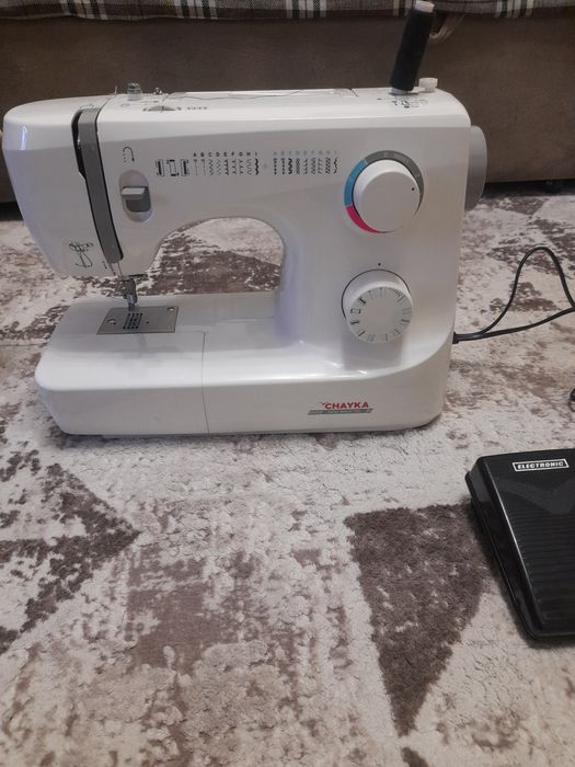 Продаётся швейная машина Чайка New We've 735
