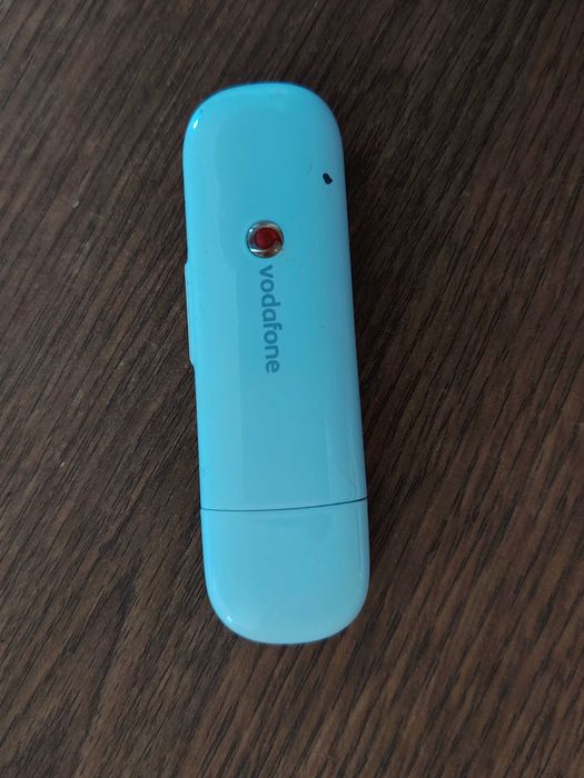Modem internet 3G cu SIM Vodafone