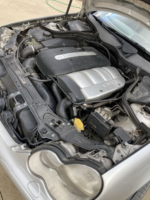Продавам Мерцедес C220 CDI