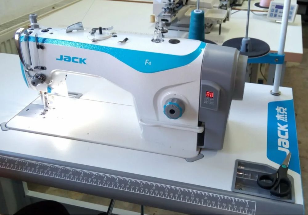 3 машина сатылады ателье жабылуына байланысты арзан бағада