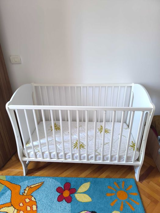 Pătuț copii 60*120 cu saltea, covorul și scaunul ,bonus