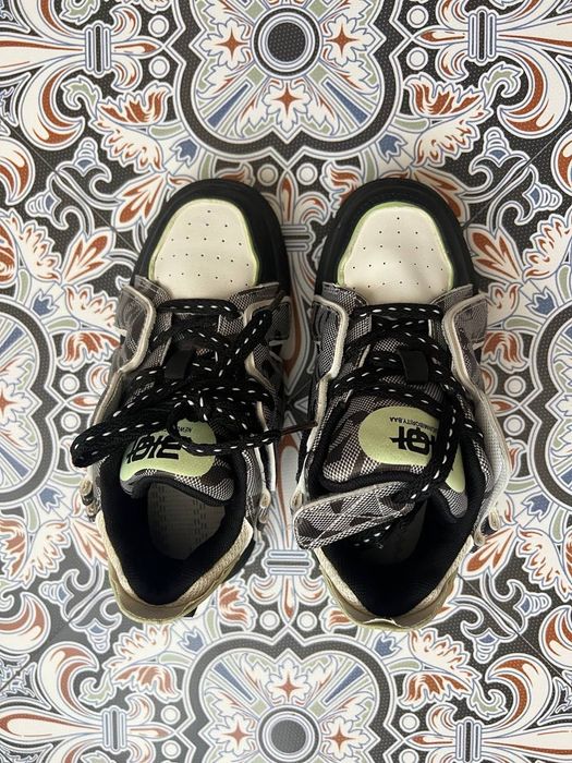 Кроссовки для мальчика НОВЫЕ 34 размер, идеально на холодную осенью