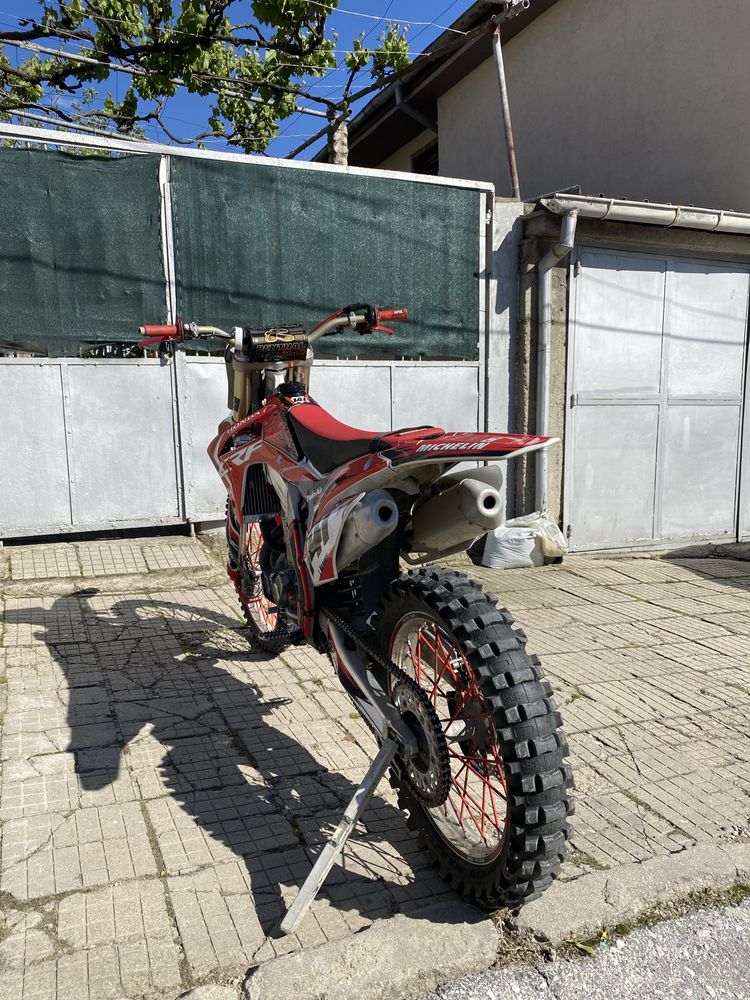Honda CRF 450r.