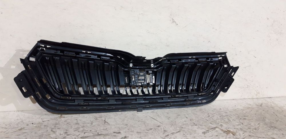 Grila radiator Skoda Kamiq, 2019, 2020, 2021, 2022, cod origine OE 658853653A.
