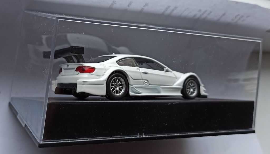 Macheta BMW M3 DTM 2013 (E92) alb - MSZ 1/43