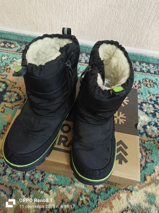 Продам зимние ботинки 31р на мальчика