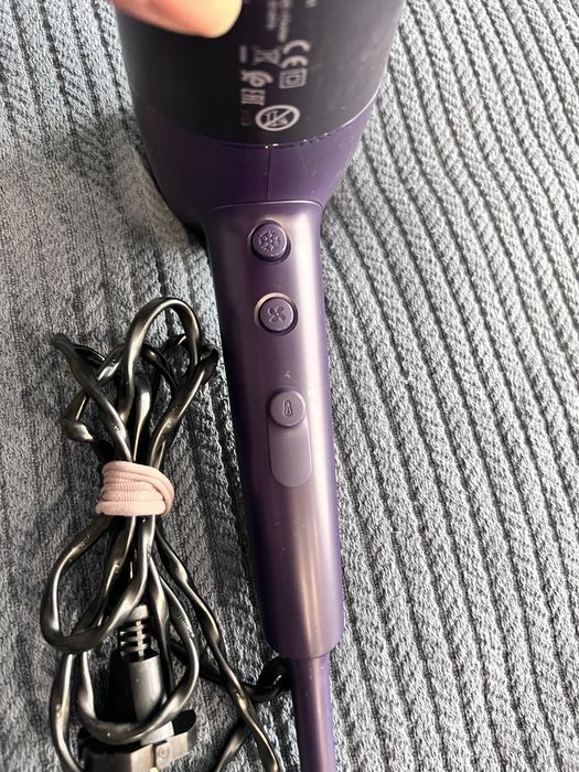 Сешоар Philips 2300W