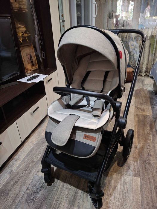 Продам новую каляску