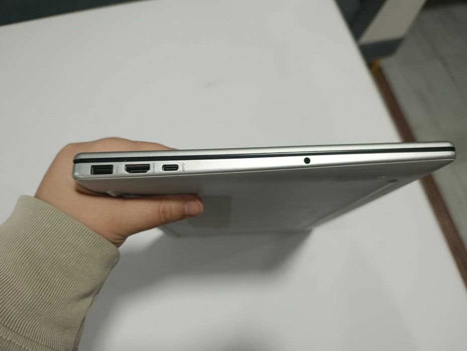 Ноутбук HP Laptop 15-fc0xxx/AMD 5 7520U/ 8/512 гб/ AMD Radeon graphics