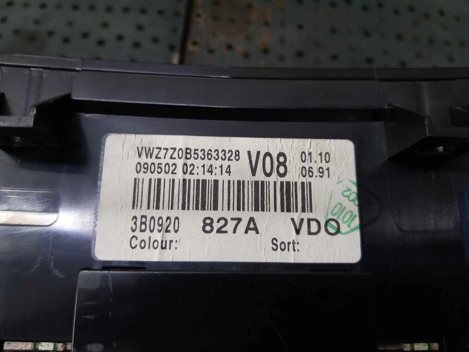 Ceasuri bord diesel vw passat b5 3b 3b0920827a
