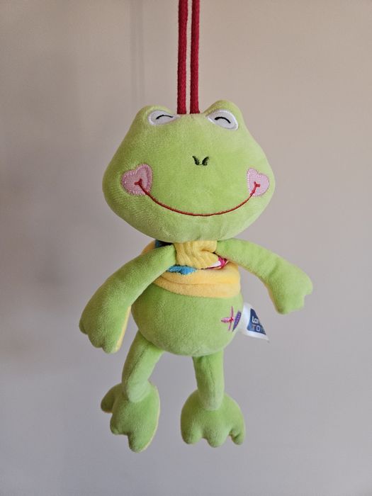 Забавни играчки за бебе