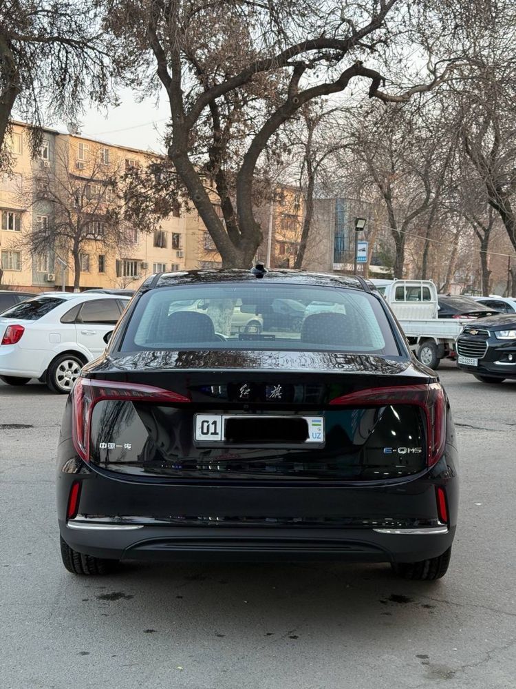 HONGQI Аренда с выкупом