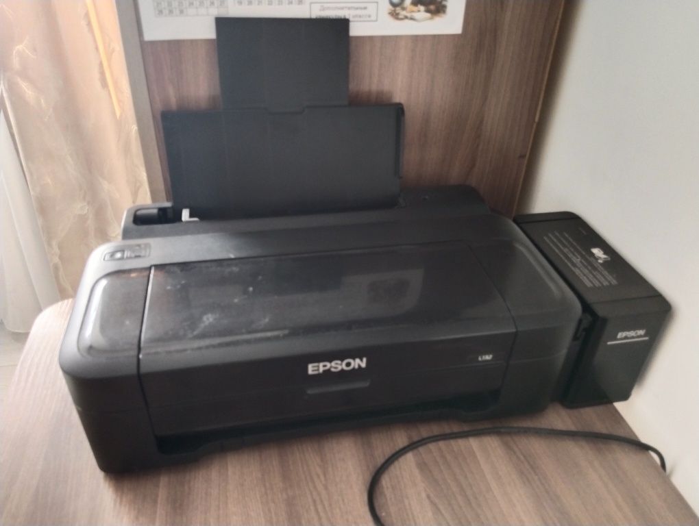 Принтер цветной б/у