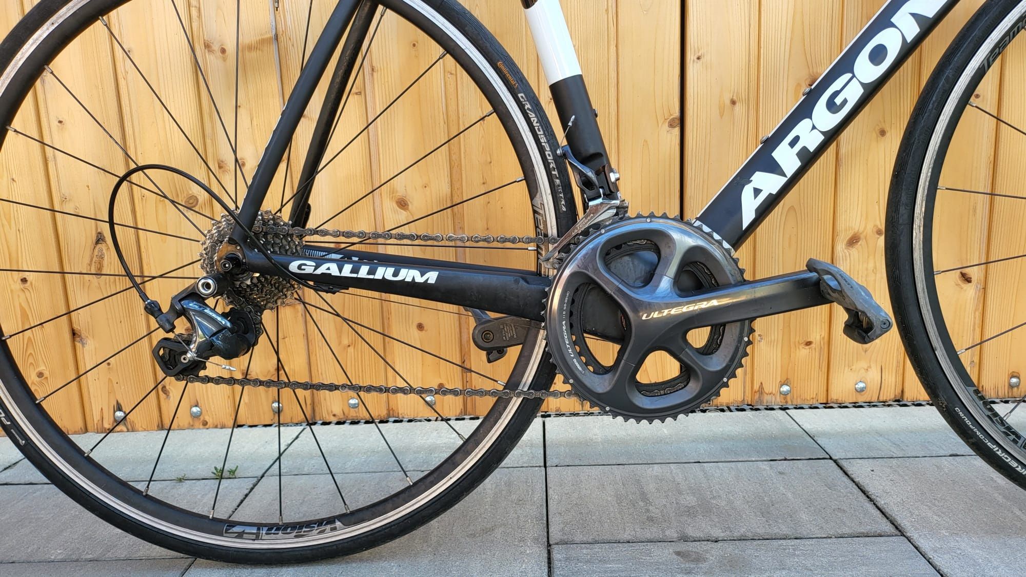 Vând cursiera argon 18 galium