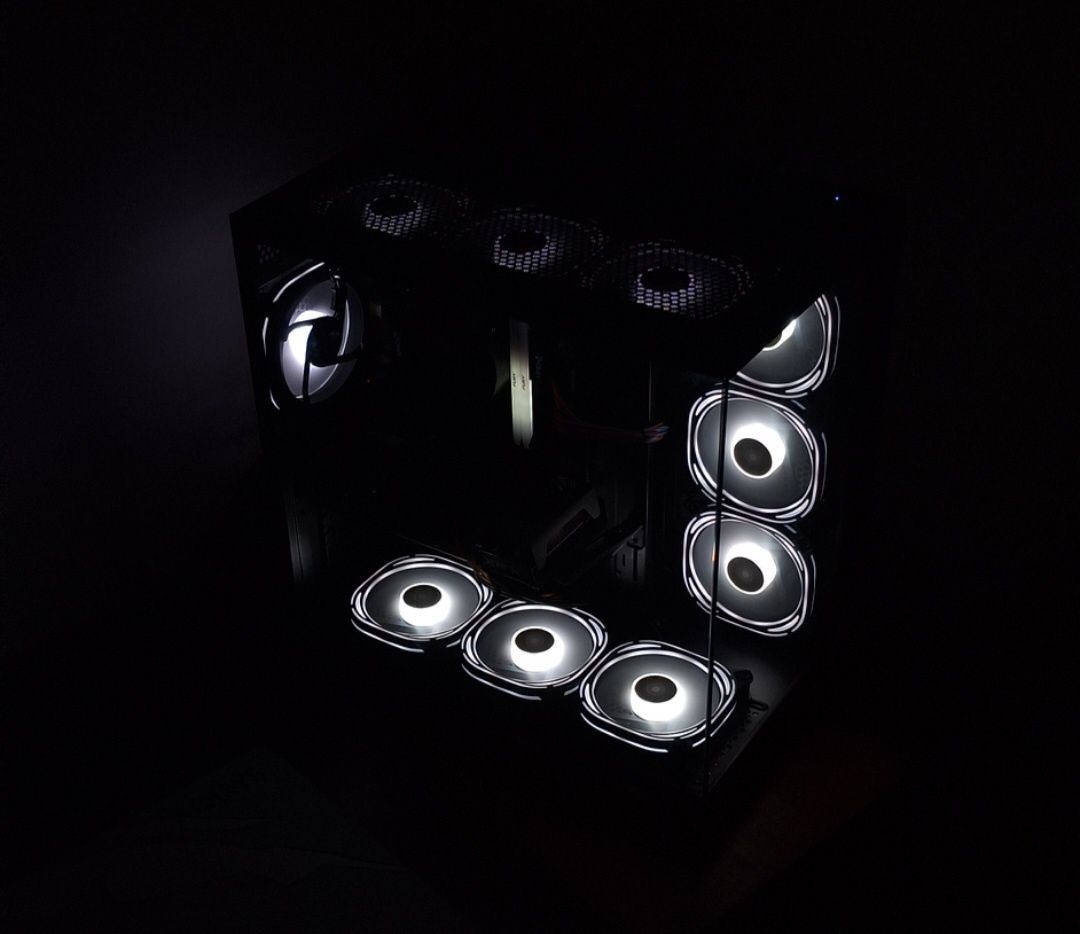 VÂND URGENT!!! Sistem Gaming High-performance