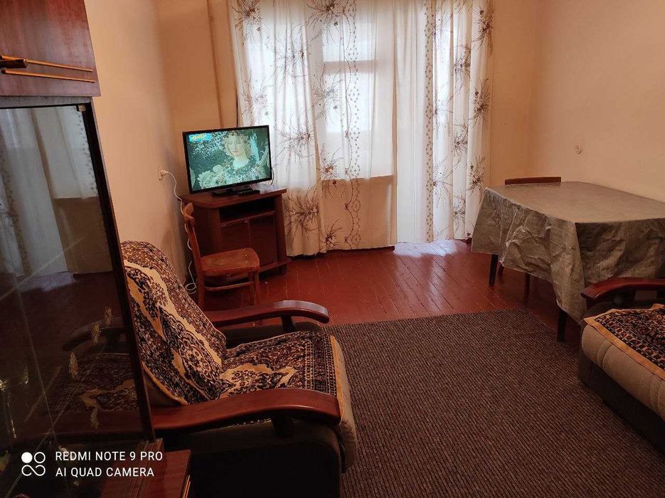 продам квартиру 3/3/4 кирпич,не торец,недорого