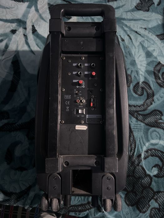 Vand boxa akai SS023A-X10