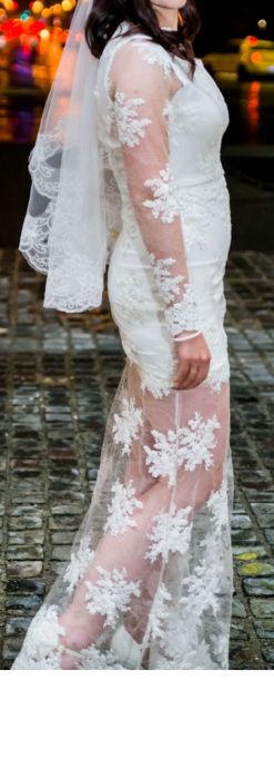 Vand rochie de mireasă