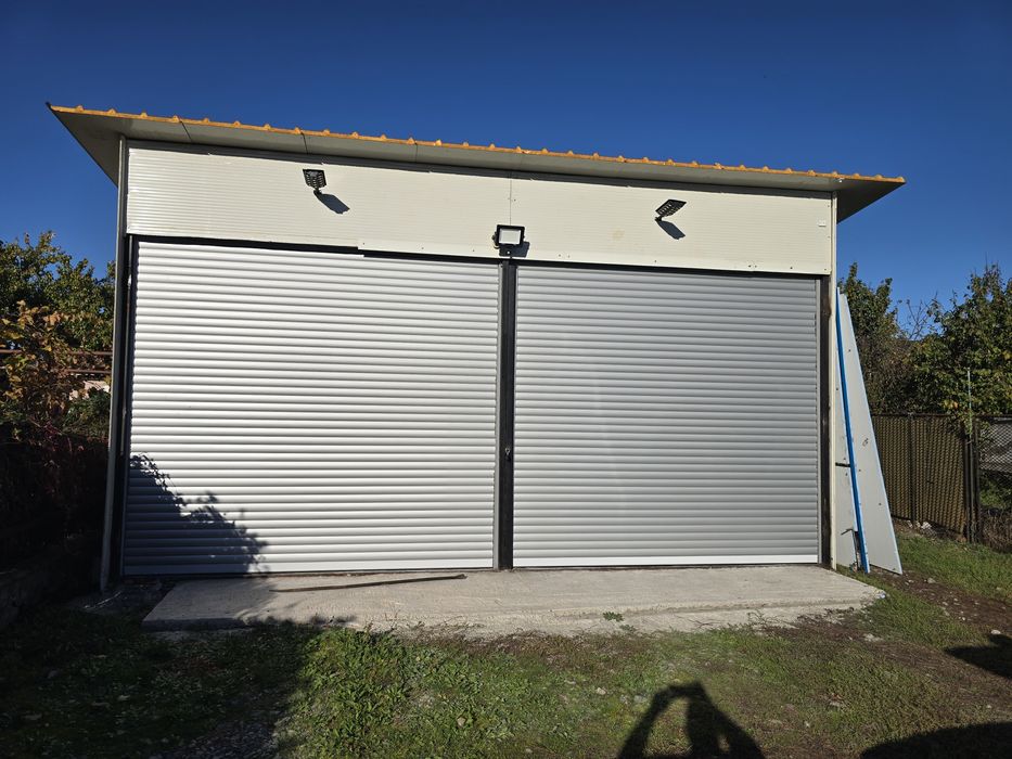 Usi garaj tip rulou aluminiu