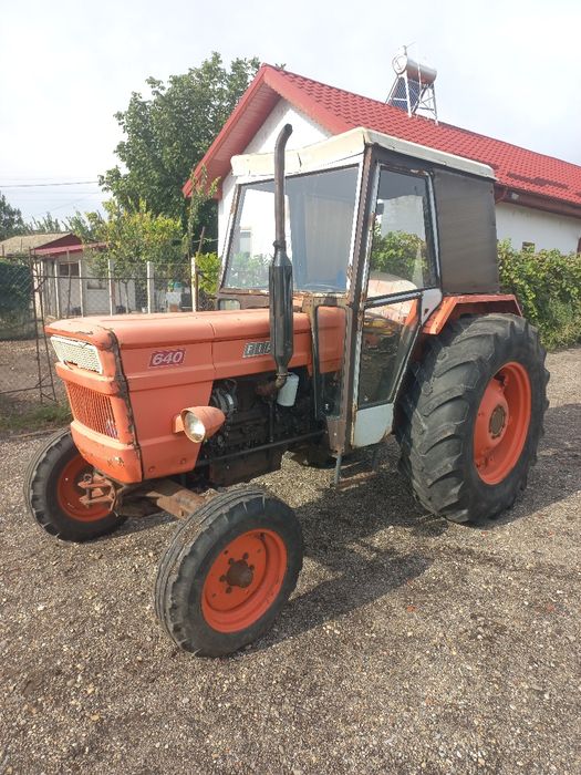 Tractor fiat 640
