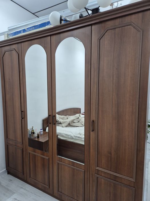 Продам шкаф б/у в хорошем состоянии