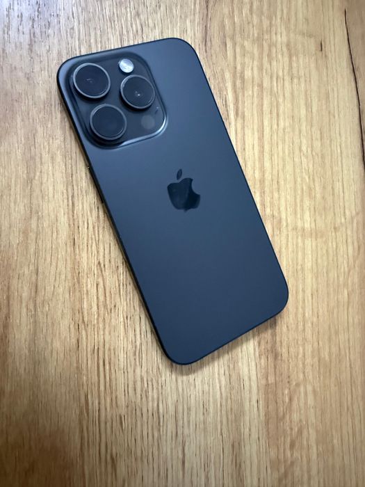 Iphone 15Pro 256gb, Black Titanium & Natural Titanium