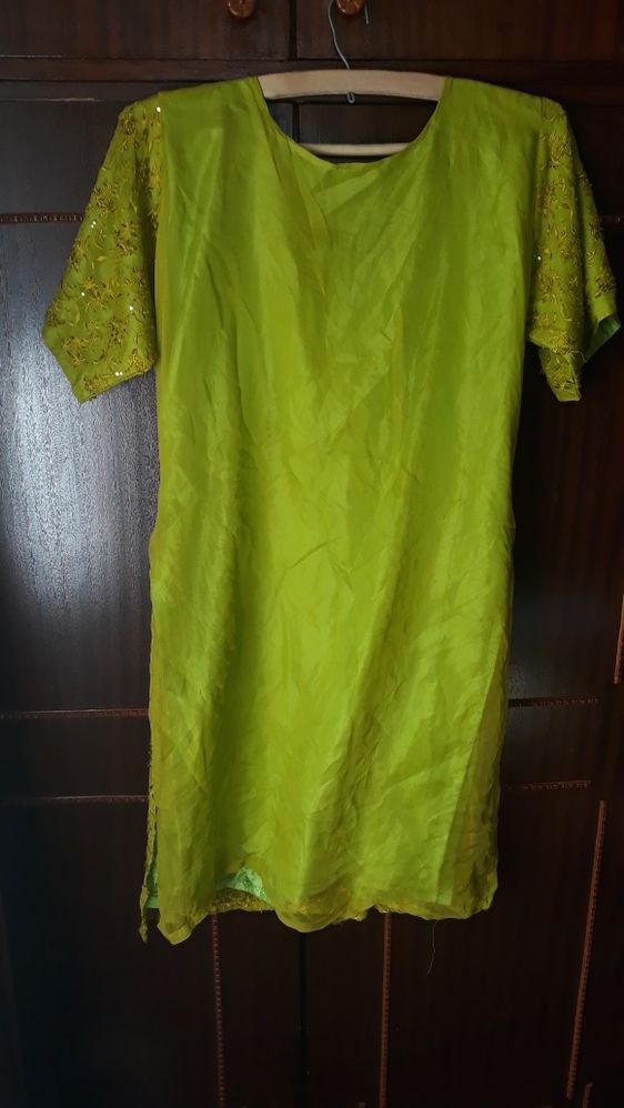 Vand rochie de gala