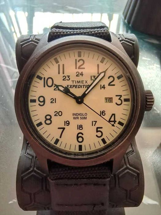 Часовник Timex Expedition Indiglo