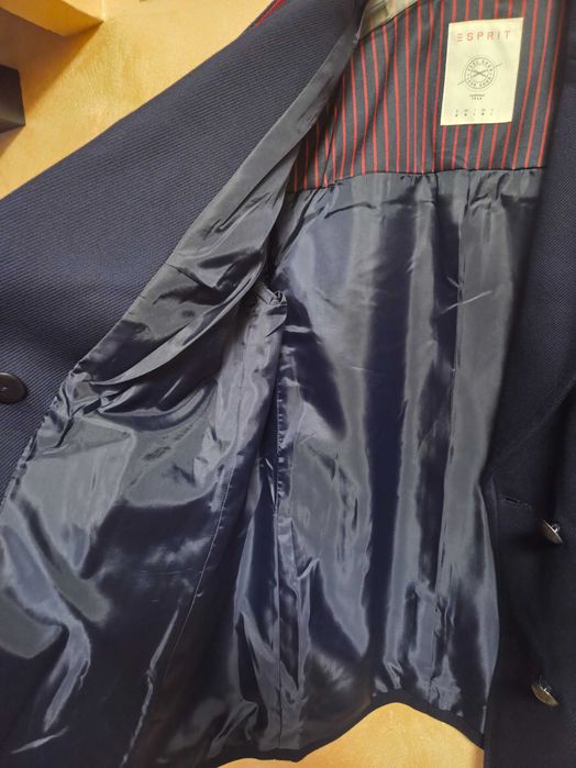 Спортно-елегантно палто Esprit