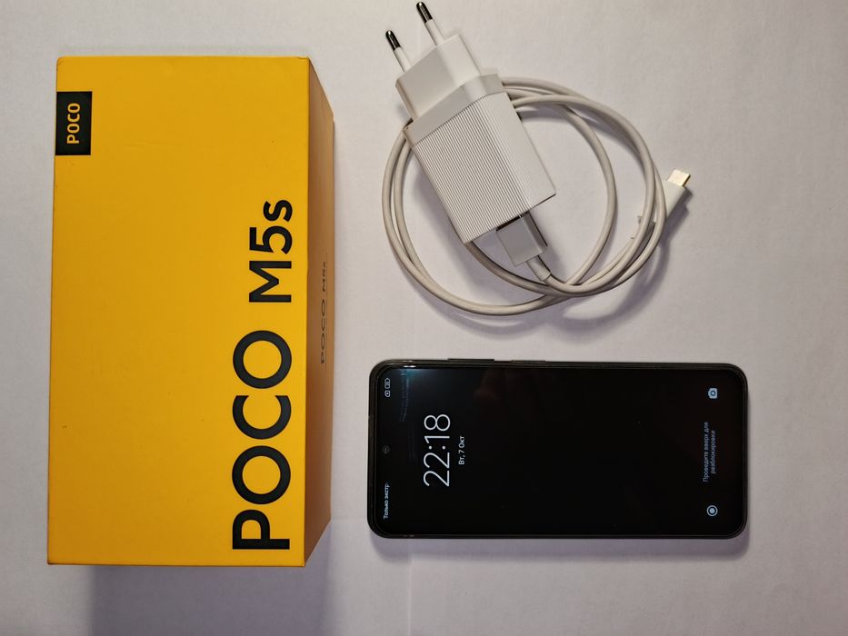 Продаётся смартфон Poco m5s 4/64 гб