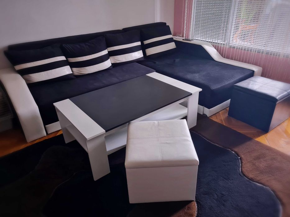 Комплект - Ъглов диван, маса, 2 табуретки