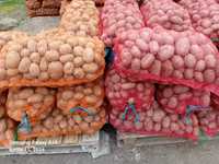 Vând cartofi de consum alb și rosu